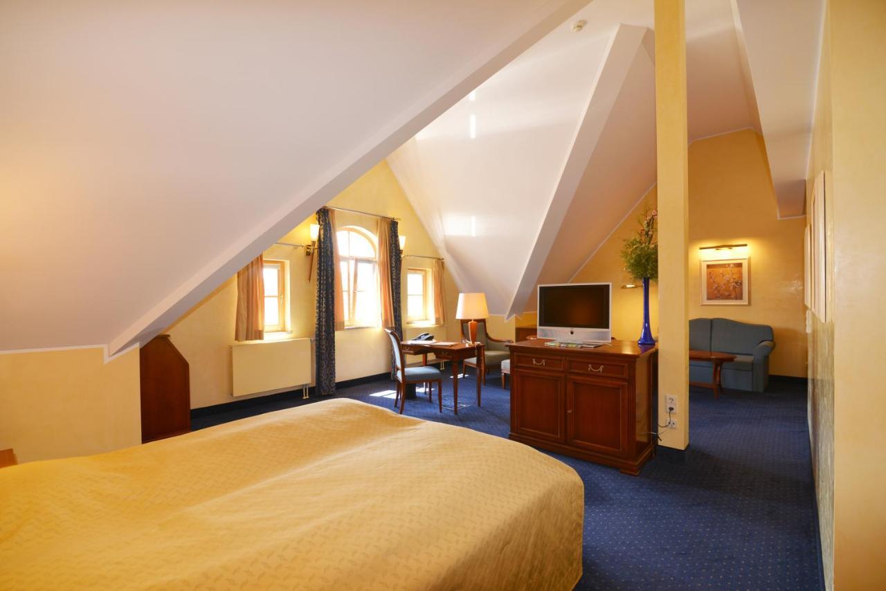 Altstadthotel Braeuwirt Weiden in der Oberpfalz Extérieur photo
